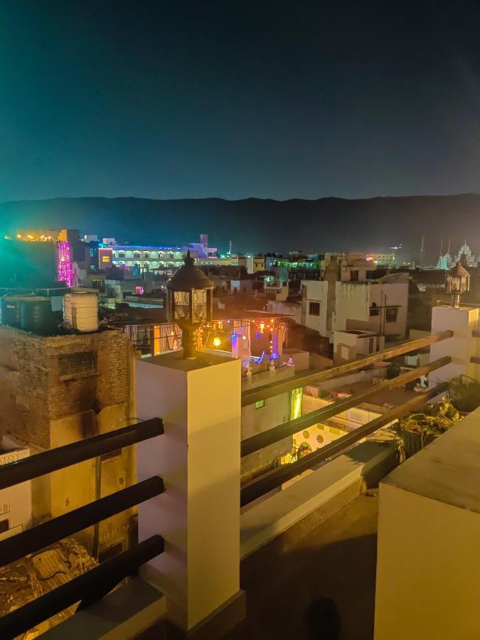 Varah Square Guest House Pushkar Bagian luar foto