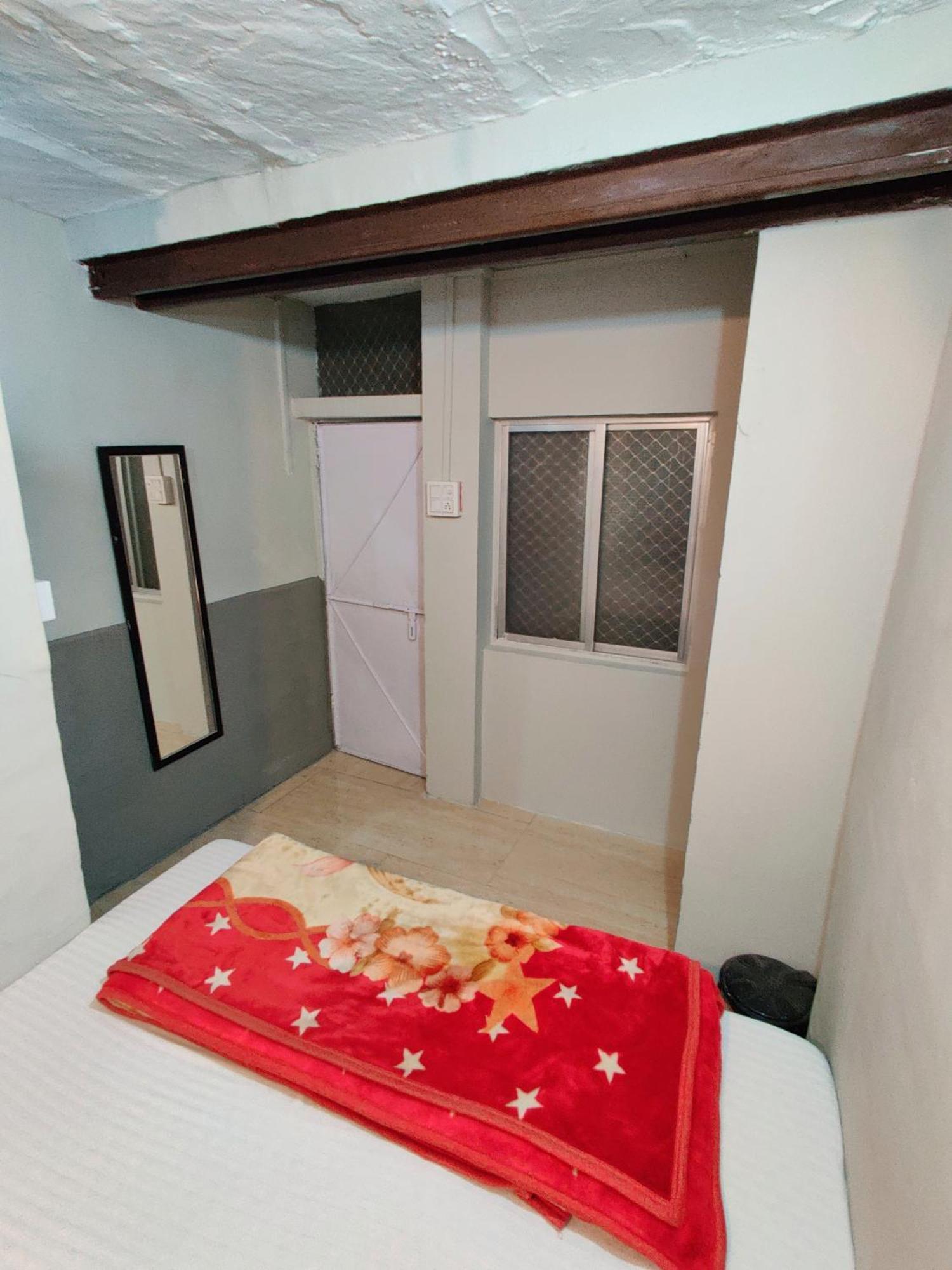 Varah Square Guest House Pushkar Ruang foto